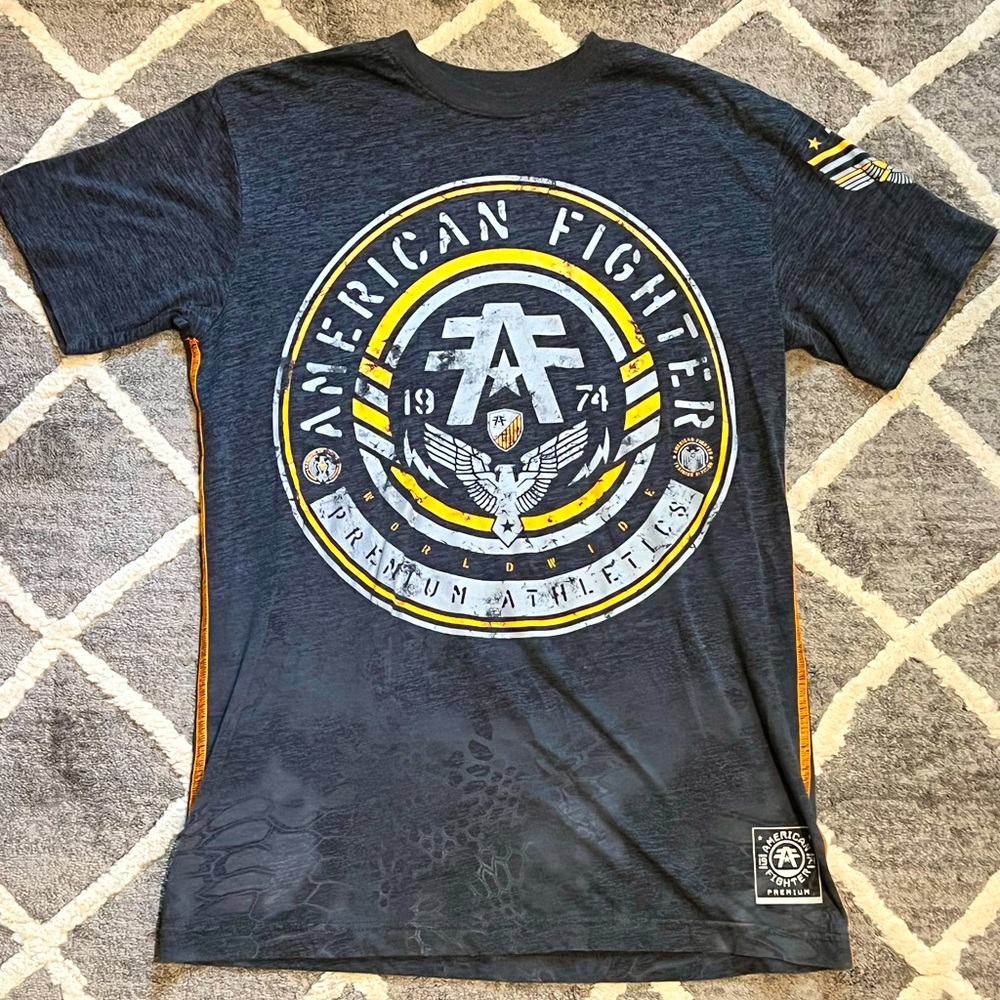American fighter t shirt NWOT‼️